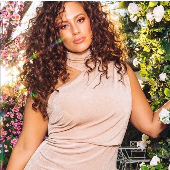 PrettyLittleThing Other - Pretty little things X Ashley Graham  Plus size 18